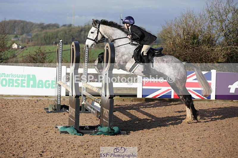 240211A-104503-01927 - Cls 2 Pony British Noivice & 80cm Open