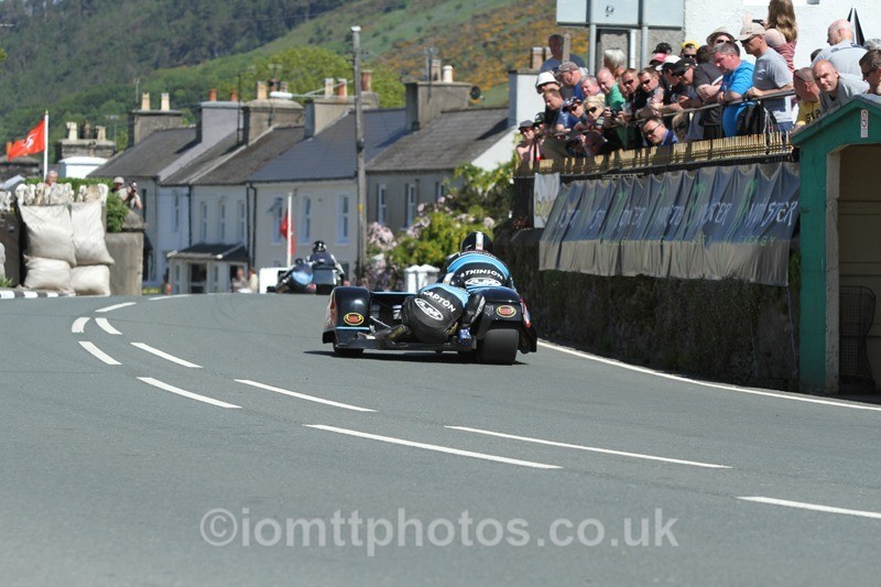 IMG_2628 - Sidecar Race 2 - TT 2013