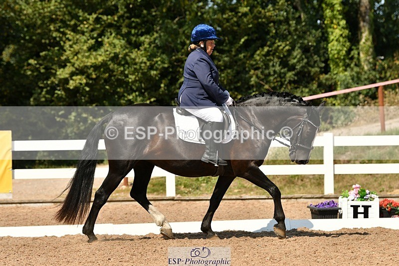 250817-145929-10354 - 219-Carron.SaundersSelene