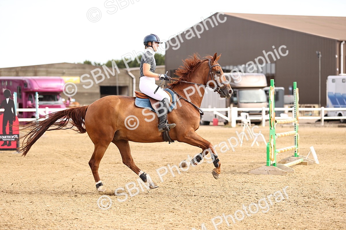 SBM_001546 - Class 6 - Senior Newcomers 1.10m