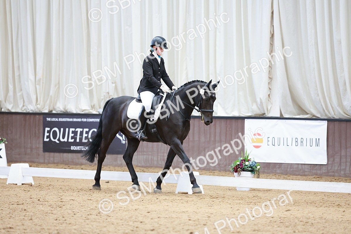 SBM_009918 - Class 6b - Novice 6 - 12.40-13.43