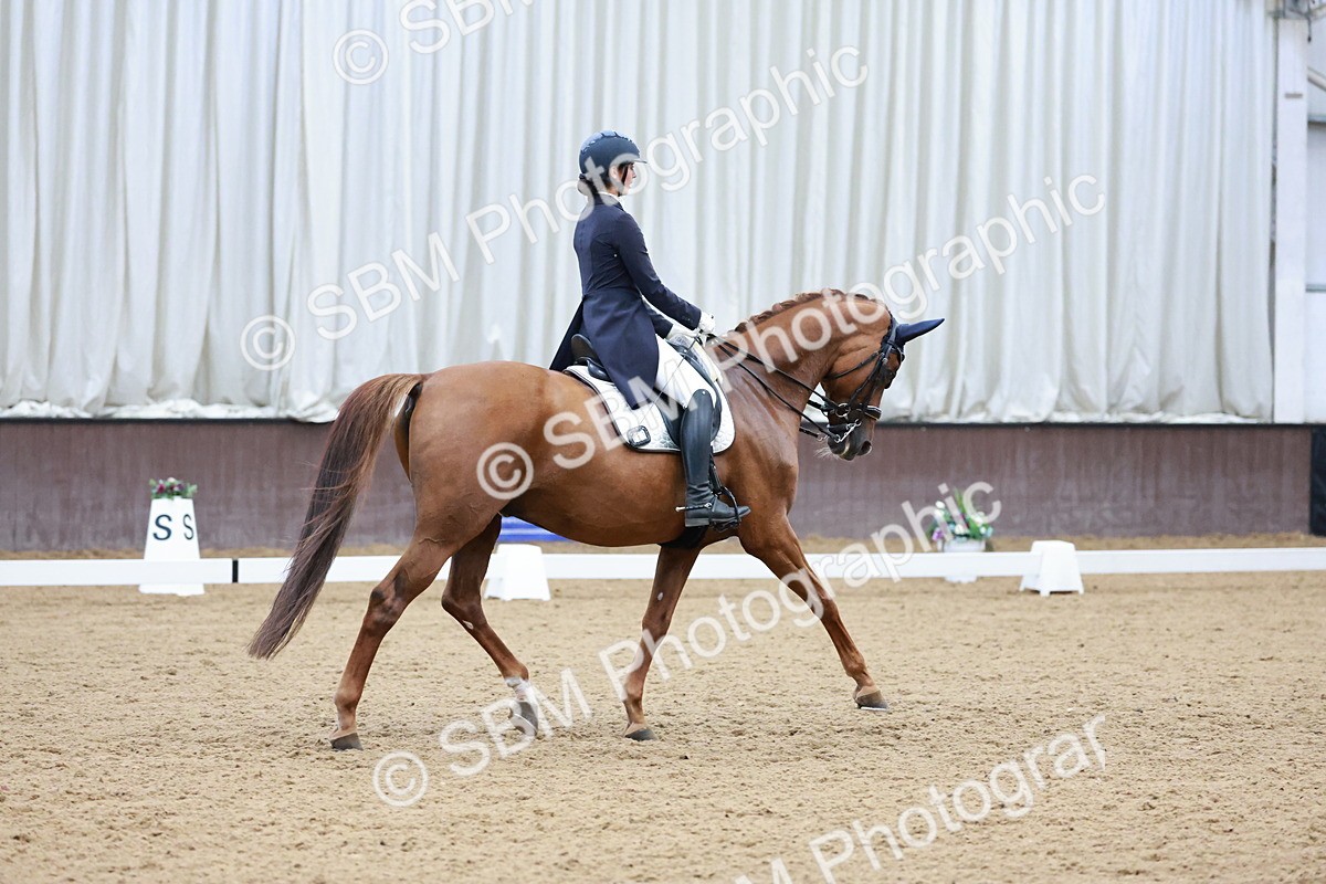 SBM_016468 - Class 5 - FEI INT II - 17.24-18.20