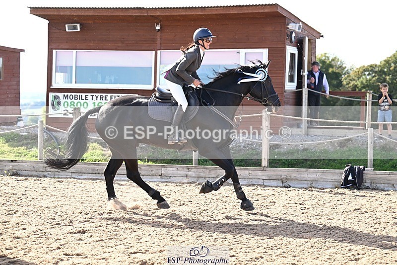 261004-150459-05686 - Saddle Presentation