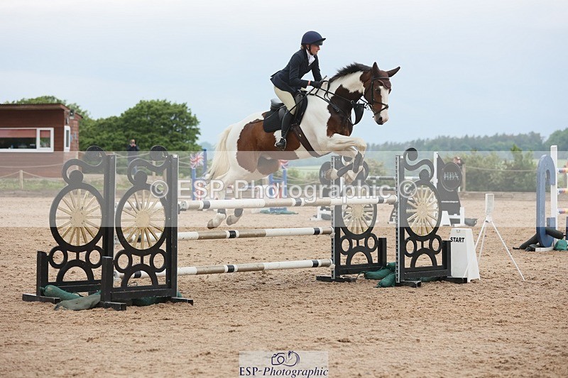 250524-100554-04047 - Cls 13  A&B 1.05m & 1.10m open