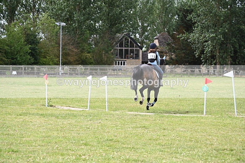 WJ6_6376 - 60cm XC Time 10:17 to 10:49