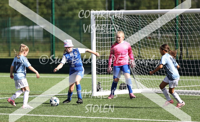 1DX30040 - Sat 13th U9 Girls