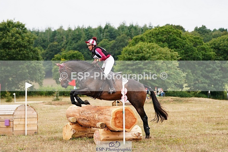 250803A-130250-13189 - M-570-Lizette.Jackman-MURPHYS.GAUNTLET