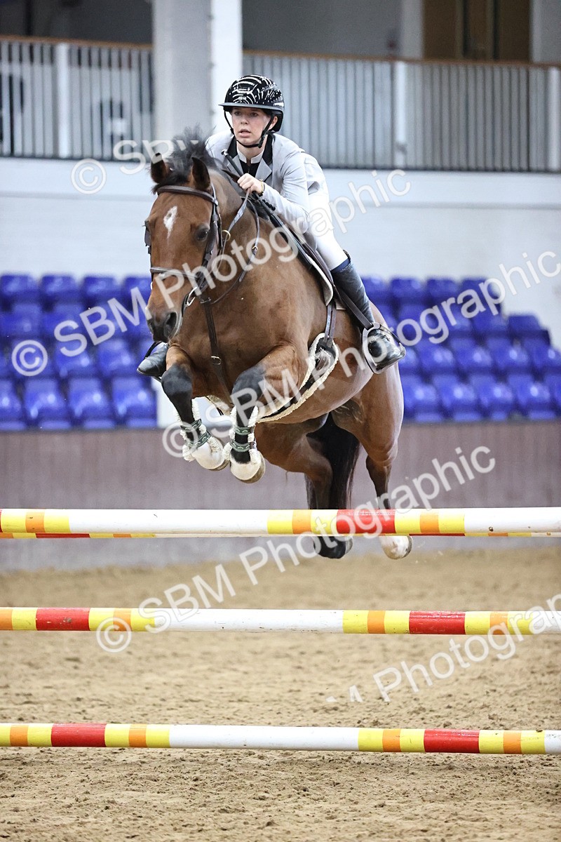 SBM_001241 - Class 5 - Blue Chip Pony Newcomers 1.00m Open