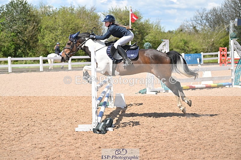 240504A-133854-02071 - Cls 20 & 21 Club & Schools 1m