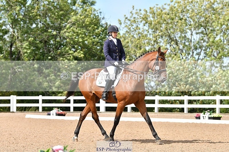 250906-133222-02902 - 127-Kathryn.LittleQuietly.Does.It