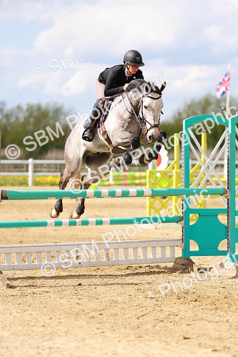 SBM_002122 - Class 4 - Senior Newcomers - 1.10m