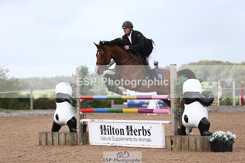 230812A-122841-08997 - Cls 32 Foxhunter