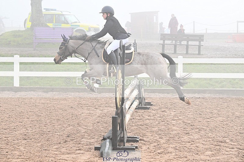 250209-100146-01271 - Cls 4 Pony British Novice and 80cm