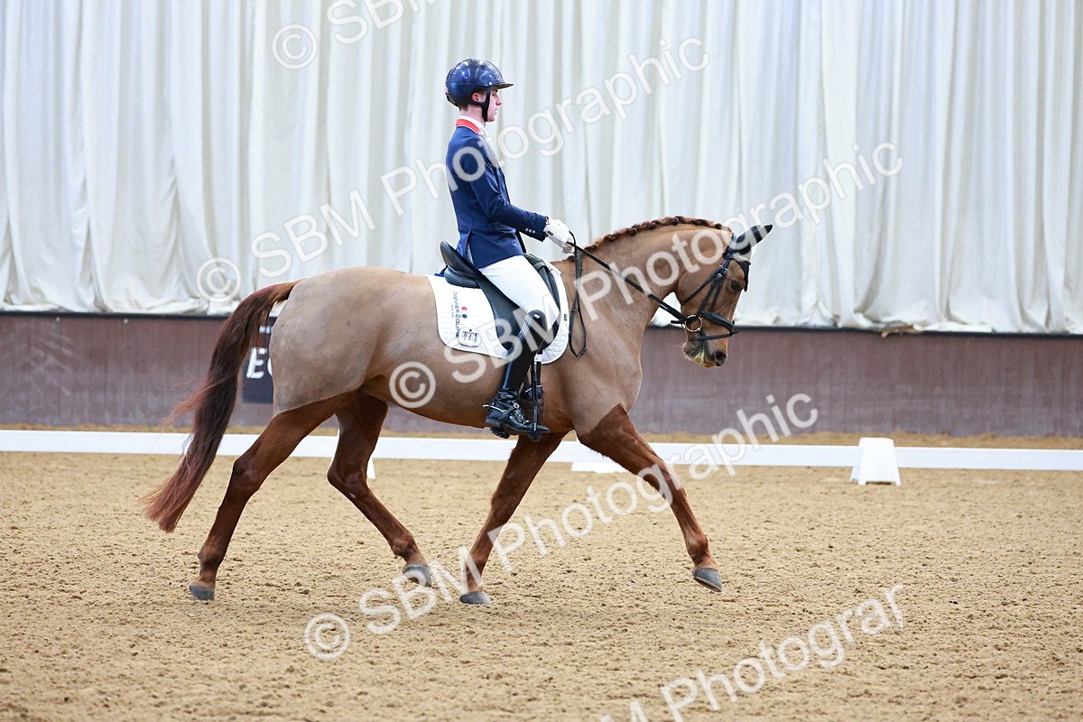SBM_001301 - Class 18-15-16-22 - Elementary 5 Novice 5-Novice 6