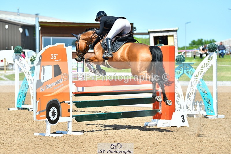 230526A-130714-02291 - Cls 4 Snr 1.20m Open