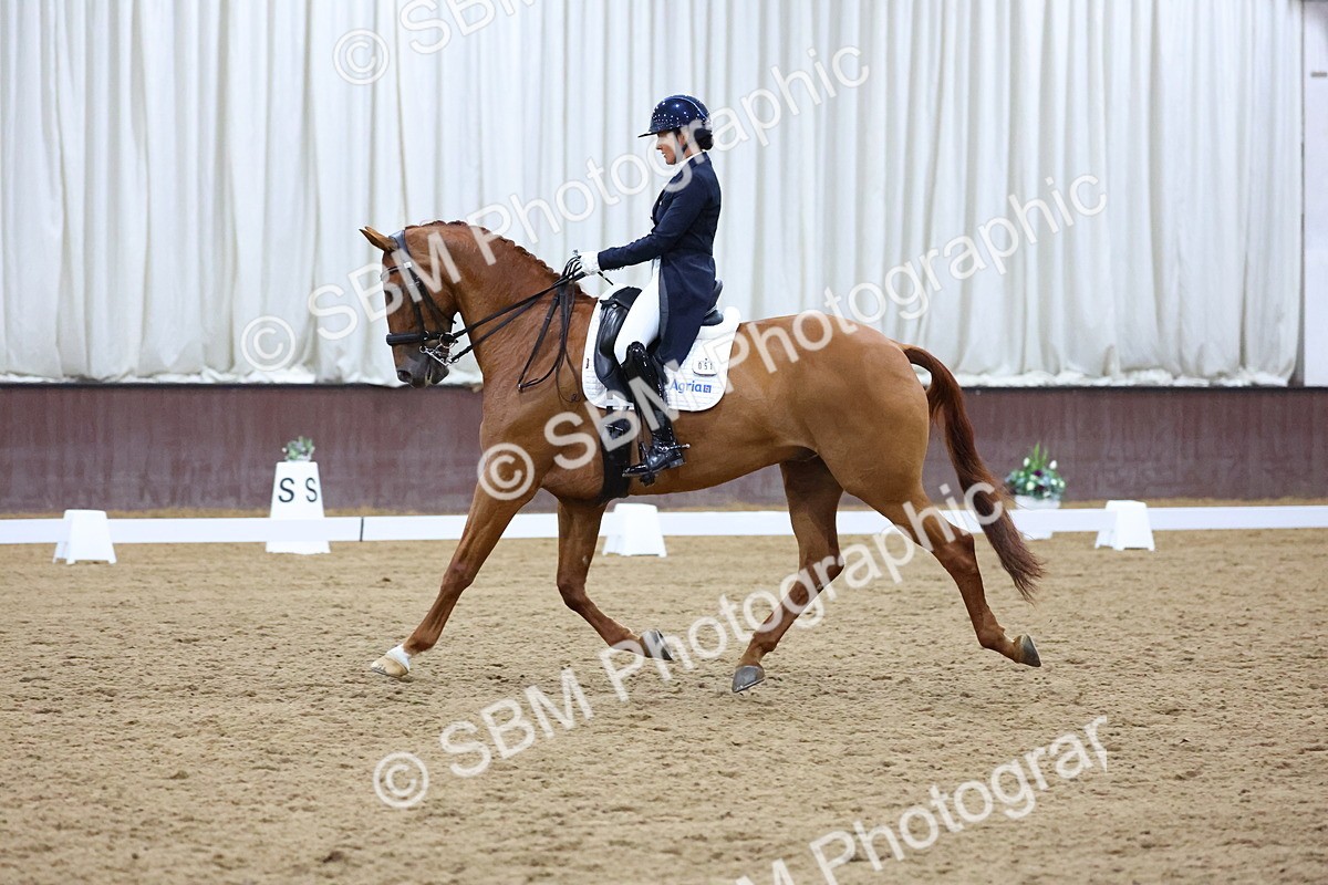 SBM_009811 - Class 14 - FEI Grand Prix - 19.27-20.27