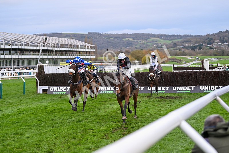 171124-Race 4-Hymac-3636 - Race 4