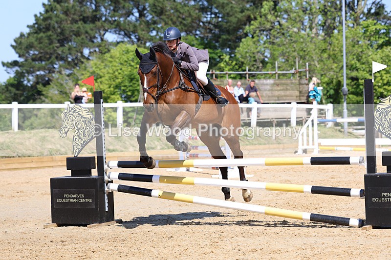 3E7A5681 - Class 4: Senior BN/90cm open