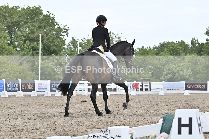 250907-140902-08652 - 100-Adele.RonchettiFamily.Affair