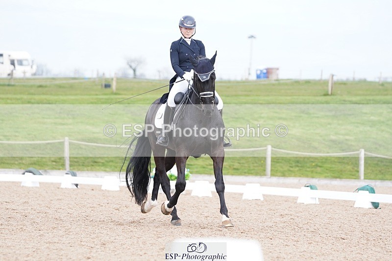 250403-142626-02933 - 027-Zoe.Sleigh-Zall.stensvang