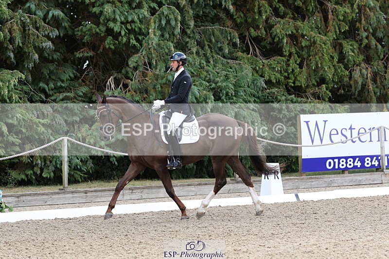 250809A-112458-03166 - 124-Mark.ForrestMarchioness.De.Fleurs