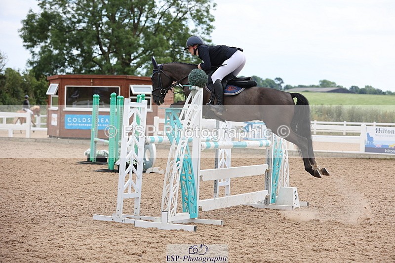 240630A-153943-14833 - Cls 33 Foxhunter and 1.10m Open