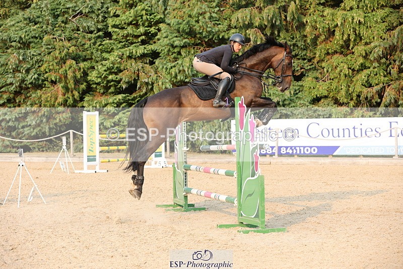 250816A-180423-03259 - Cls 11 Snr Foxhunter