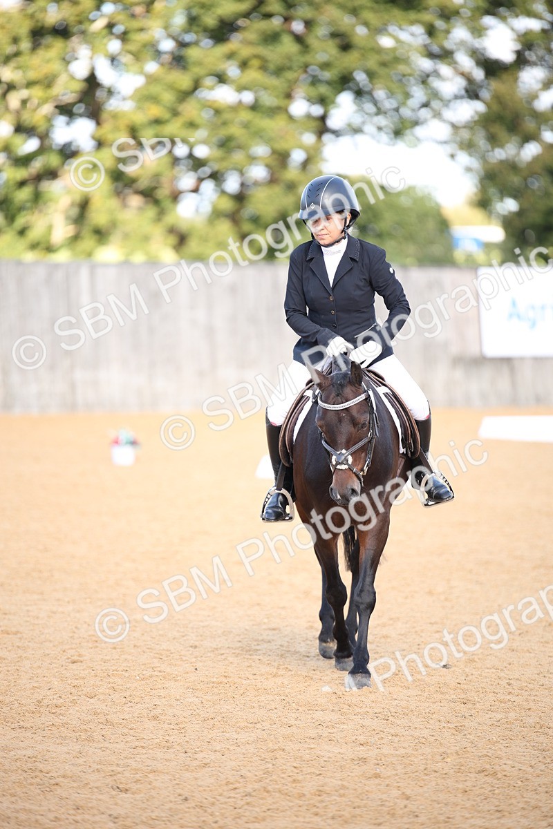 SBM_01981 - D2 Small Tour Championship Intro C