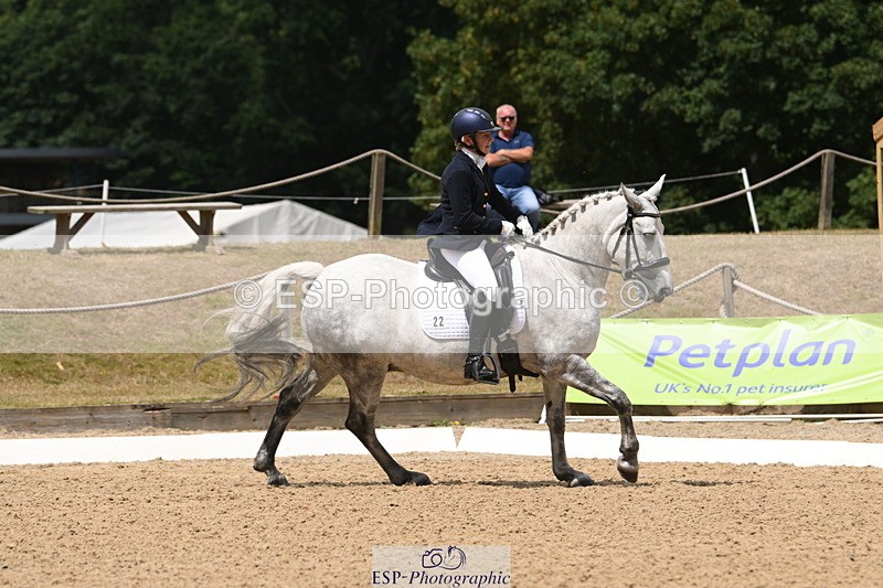 250720A-123159-10339 - 022-Vanessa.Capps-Catch.the.Moment