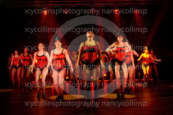 00174 - Show Me How Your Burlesque