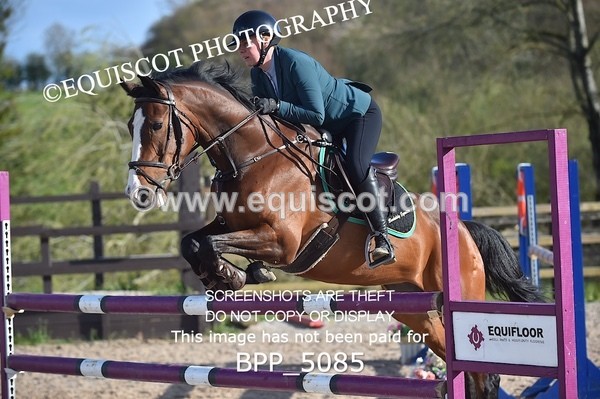 BPP_5085 - CLASS 14 GFS Senior Newcomers/ 1.10m Open