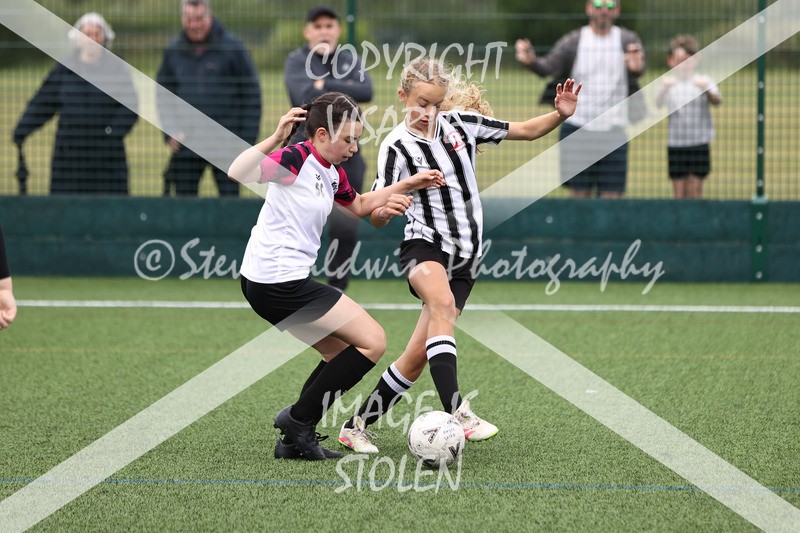 1DX31217 - Sat 6th U12 Girls