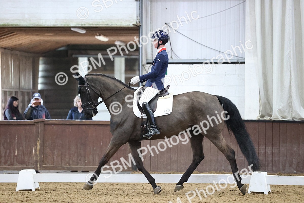 SBM_001406 - Class 21 -23 - FEI INT1-GP-Junior-Junior fsm