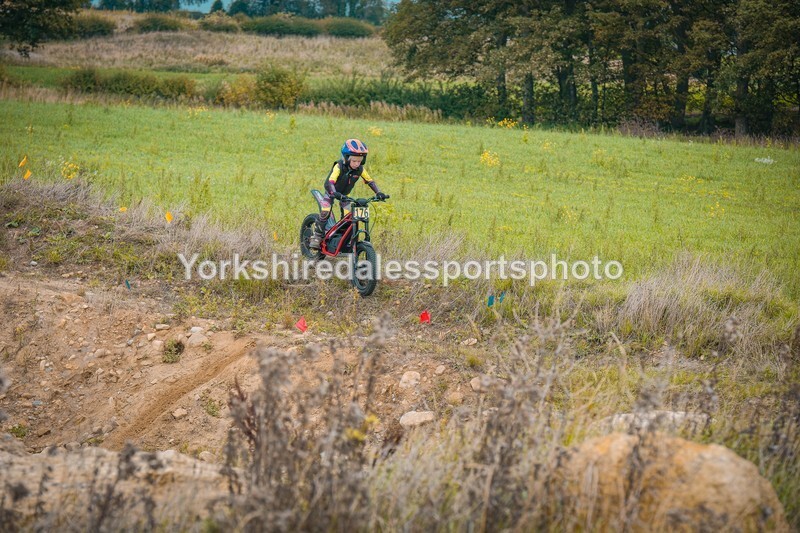 DSCF0367 - Ripon MC Trial 27/09- kids
