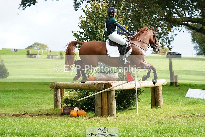 231020-124402-08958 - 043-OTTENTIK.NOBILITY-Dani.Evans-XC