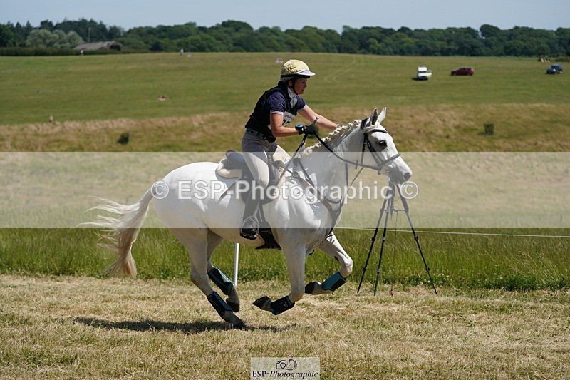 240629X-144234-3608 - 222-Kate_Jupp-CARROWNURLAUR_PRIDE