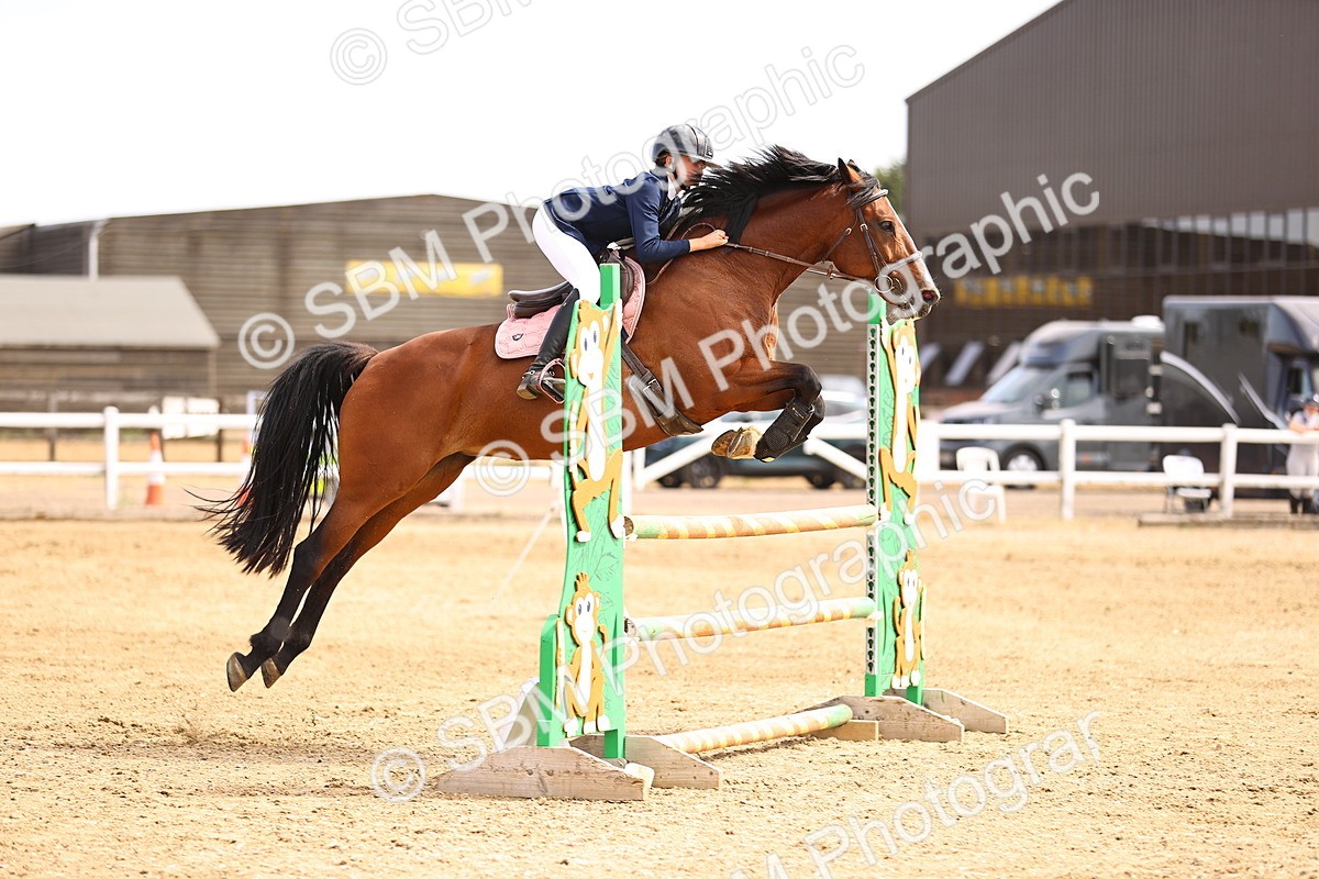 SBM_001198 - Class 4 - Senior Discovery - 1.00m Open