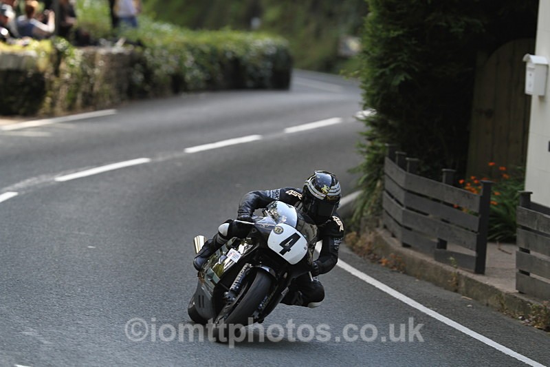 FOM_0931 - Classic TT Lap of honour