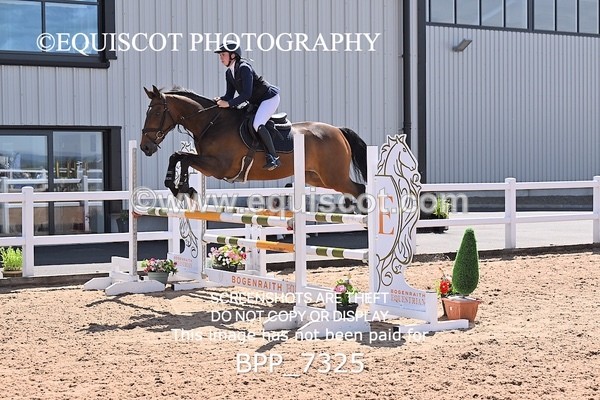 BPP_7325 - CLASS 14 FRI Nupafeeds Senior Dicovery/1m open