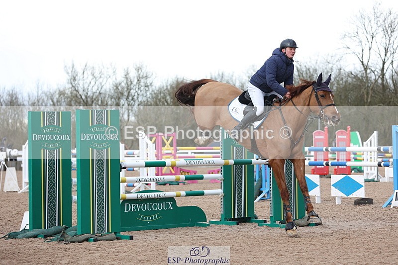 240223A-134458-01661 - Cls 5 Newcomers and 1.10m Open