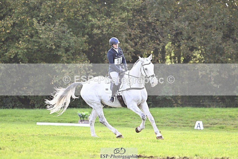 241025-142250-09634 - 386-Sarah.Ulph-COOL.ICE