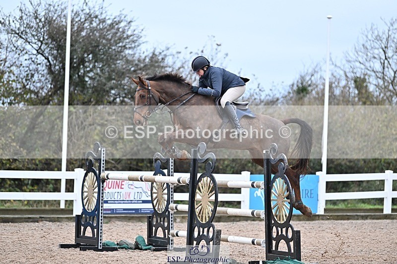 241127-140105-00736 - Cls 05A&B Snr Fox & 1.20m Open