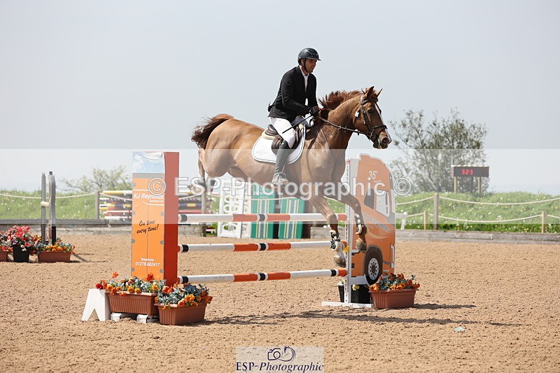 240511A-123839-12995 - Cls 35 Prestige Big Star Champ Quali