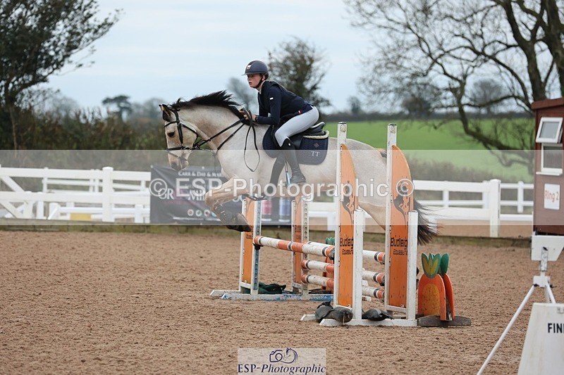 241116X-083139-00084 - Cls 03 Pony Intro 70cm