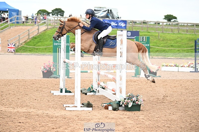 240630A-135058-13890 - Cls 25 HOYS 138cm Qualifier