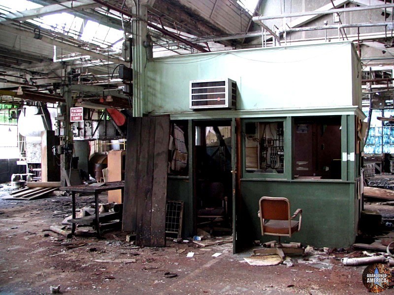 Raymark Industries (Manheim, PA) | Factory Floor Office - Raymark Industries