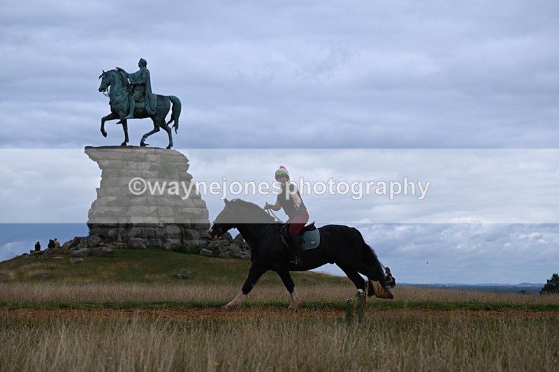 DSC_6531 - Time at Statue 12:45 to 13:15
