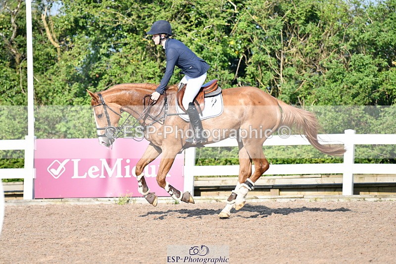 240512A-082718-16853 - Cls 39 British Novice and 90cm Open