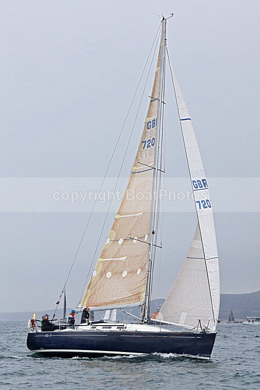 210703 PLAYING AROUND GBR7207T 5T7A9820 - ROUND THE ISLAND RACE 2021