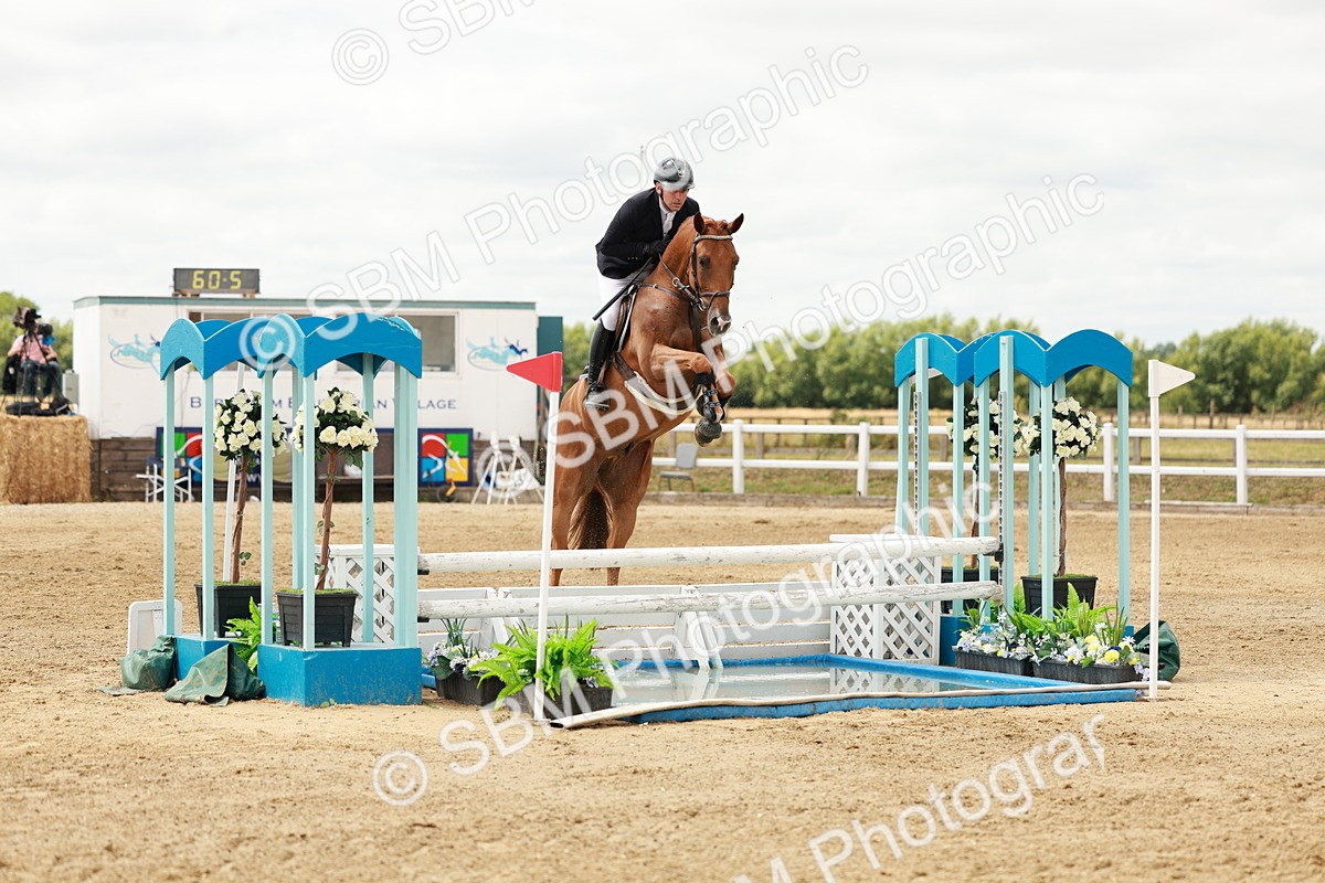 SBM_018321 - Class 21 - Senior Newcomers Championship 2d Rd